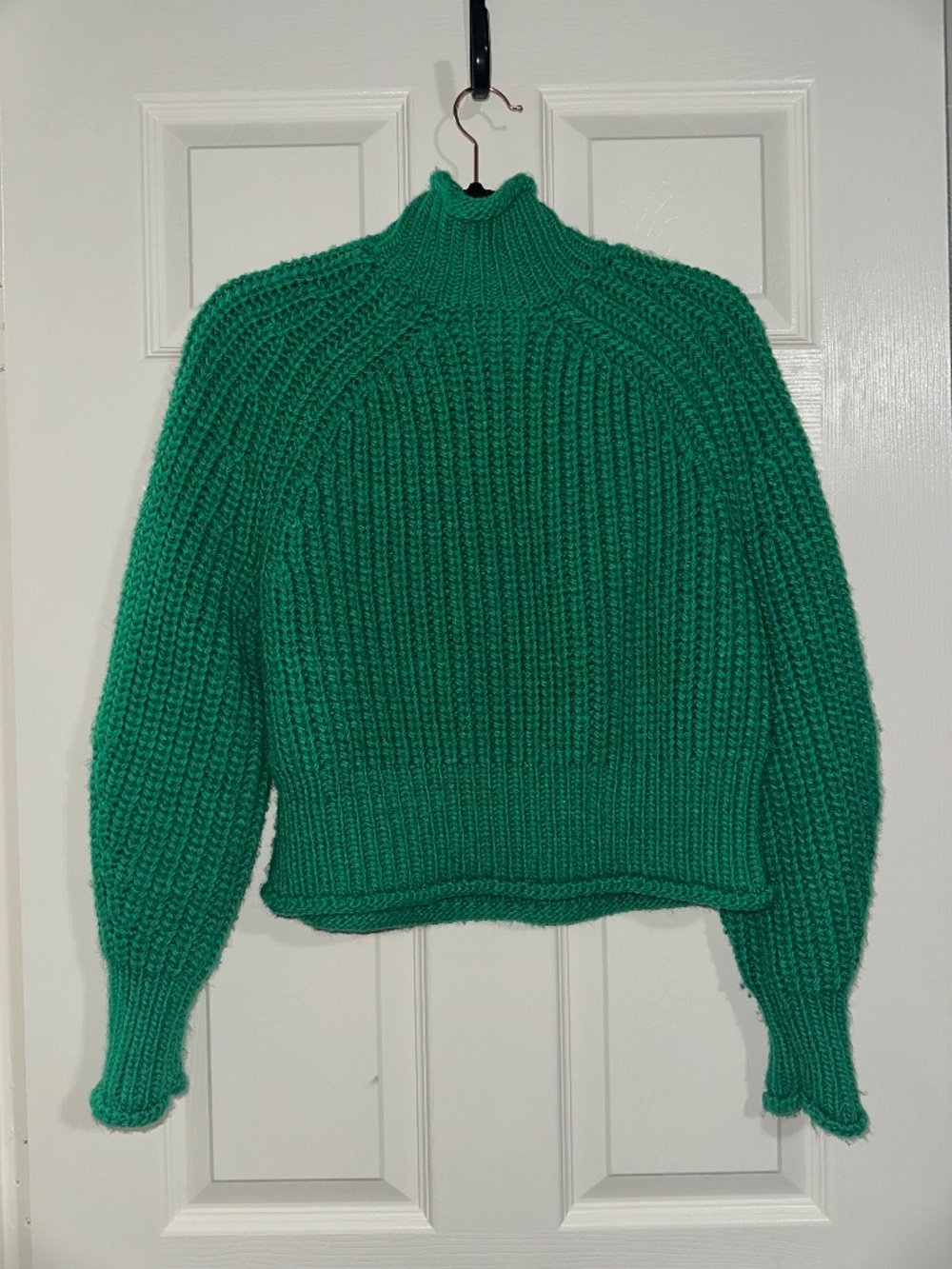 H&M Green Ribbed Turtleneck Knit Sweater